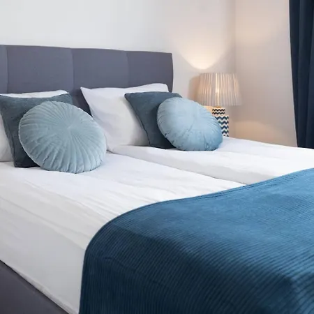 Venti Wilanow 2 Bedrooms Terrace Ac Parking * 바르샤바